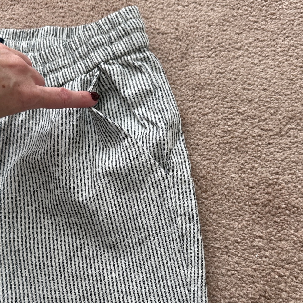 J. Crew Factory Women's Black and White Striped Cropped Linen Pants - Picture 11 of 11